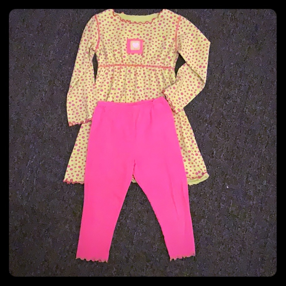 Girls knit 2 piece outfit